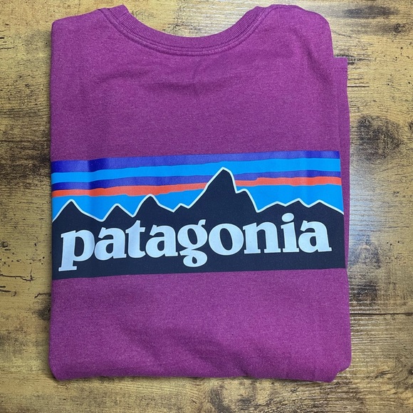 Patagonia T shirt Size Small/Medium - Picture 3 of 3